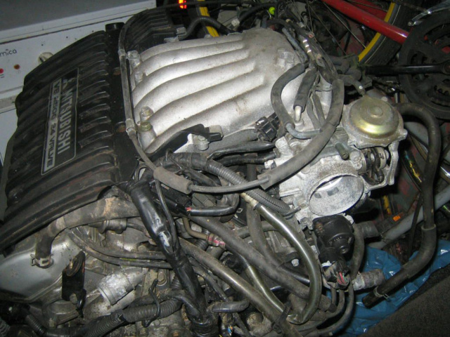 Mitsubishi galant двигатель 2, 5 v6 2003г. в сборе
