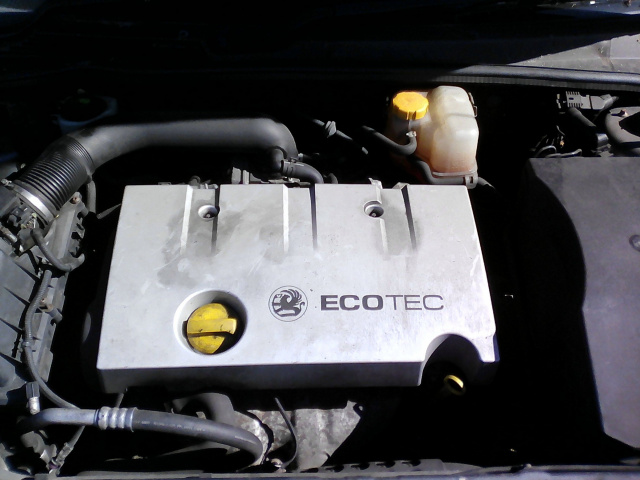 Двигатель + навесное оборудование VECTRA VAUXHALL 2004 1, 8 бензин