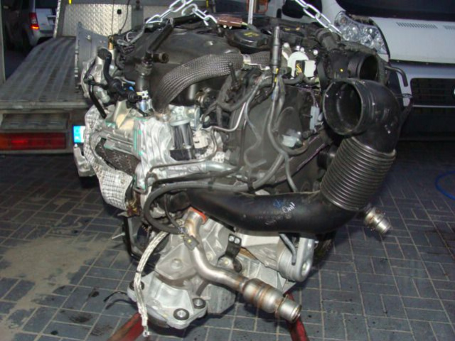 LAND ROVER RANGE двигатель 3.0D V6 306 DT 2011
