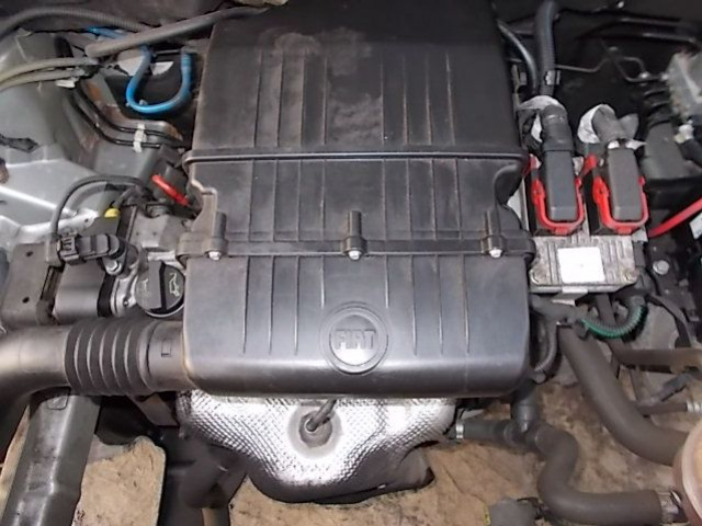 FIAT GRANDE PUNTO двигатель 1.2 8V 199A4000