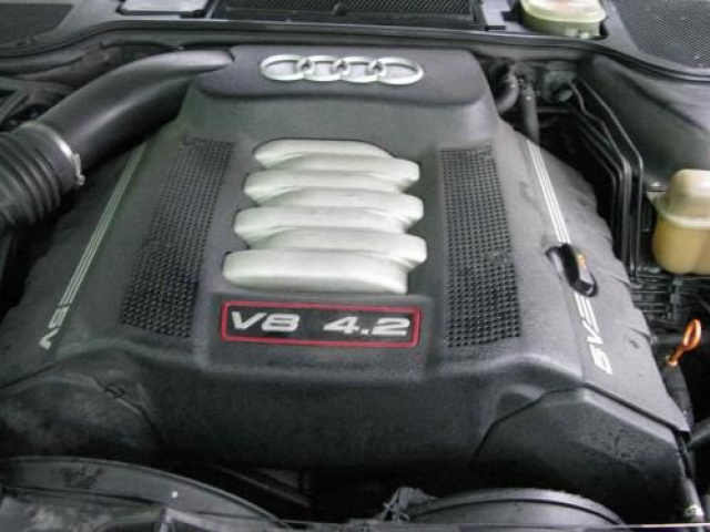 Двигатель AUDI S8 360KM 2002г. 136000KM W машине
