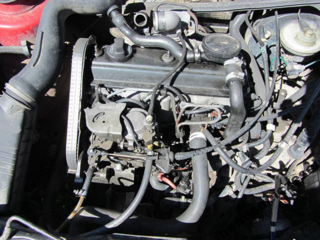 VW SEAT CORDOBA 1.9 TD двигатель без навесного оборудования AAZ