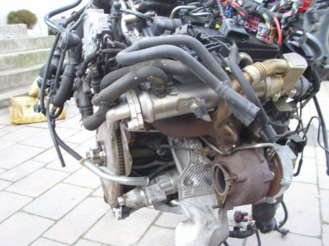 Двигатель AUDI A4 B8 A5 A6 Q5 CAG в сборе 11r