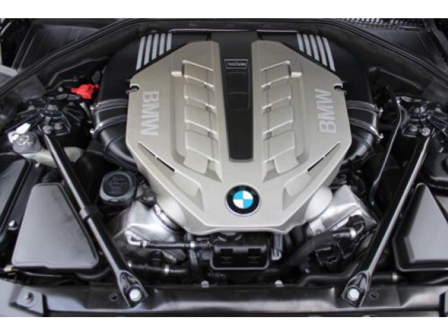 Двигатель BMW N63B44A F01 F02 F04 F10 F12 E70 E71