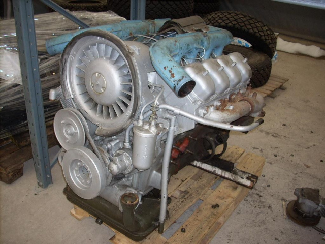 KATAMARAN - двигатель tatra 148