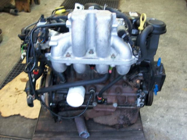 Двигатель Ford Escort Eskort Fiesta 1, 4i 1.4 4 F4B