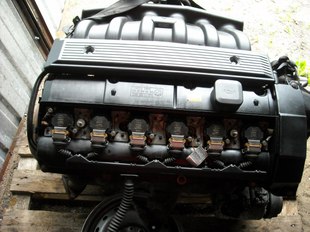 BMW E39 двигатель 2.8