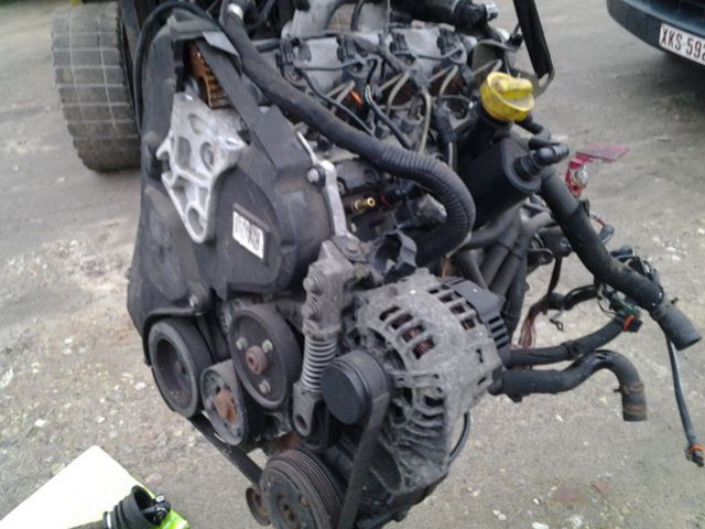 Renault Scenic двигатель 1.9 dci 2002 r