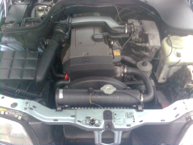 Mercedes W202 C-Klasa C220 '95 двигатель 2, 2 бензин