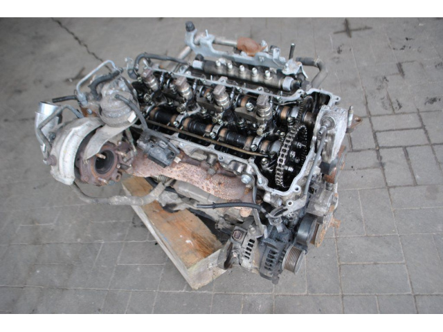 Двигатель Toyota Avensis 2, 2D4D 2AD 150 km 2006г.