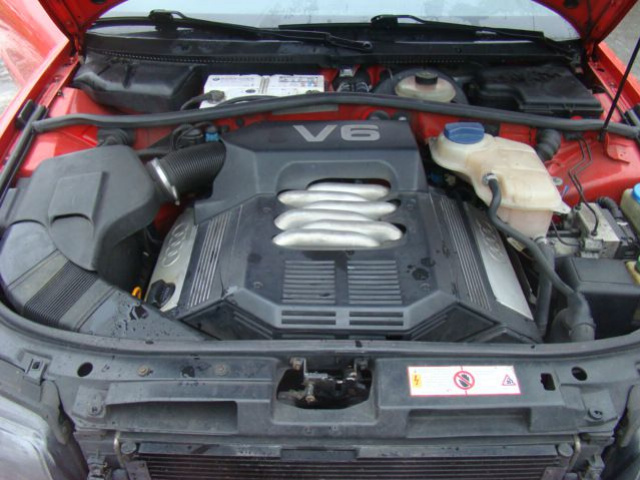 AUDI A4 B5 2.6 V6 ABC двигатель Z Германии