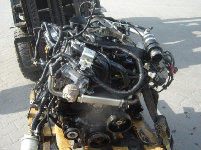 NISSAN NAVARA двигатель 2, 5 DCI