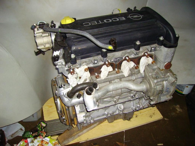 Opel Vectra C Signum двигатель 2.2 z22yh 60 тыс km !!