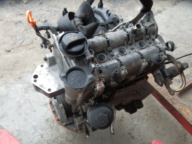 Двигатель SEAT IBIZA 2004r 1.2 бензин)