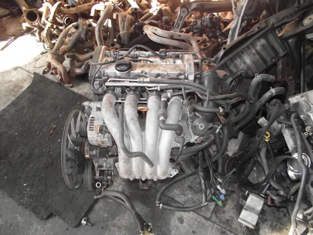 Двигатель Audi A4 A6 PASSAT 1.8 125 KM в сборе ADR
