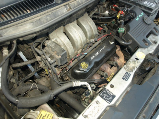CHRYSLER VOYAGER 3.3B двигатель 1997 л.с..