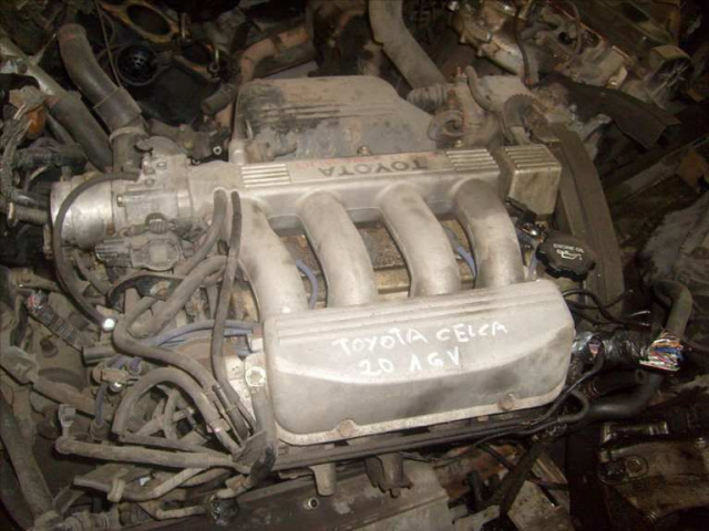 TOYOTA CELICA 2.0 16V GTI 1992R двигатель SKCE WWA