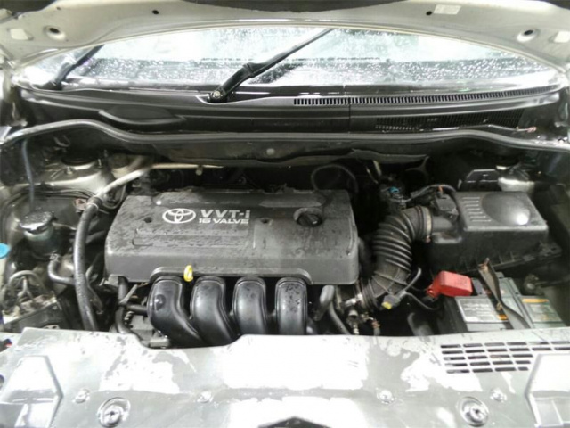Toyota Corolla Verso Avensis 1, 8VVTI 04-08 двигатель