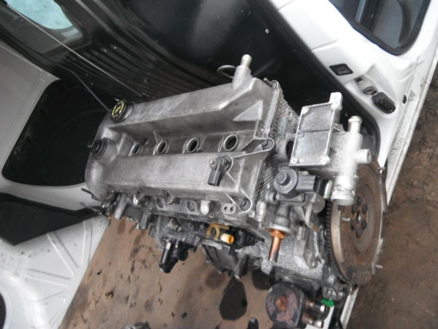 Двигатель Mazda 3, 6 mpv 2, 3 бензин