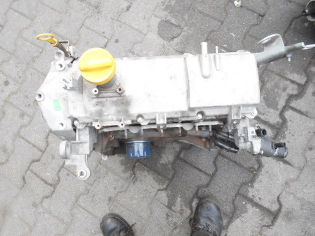 DACIA SANDERO 2009 1, 4 B двигатель K7J небольшой пробег