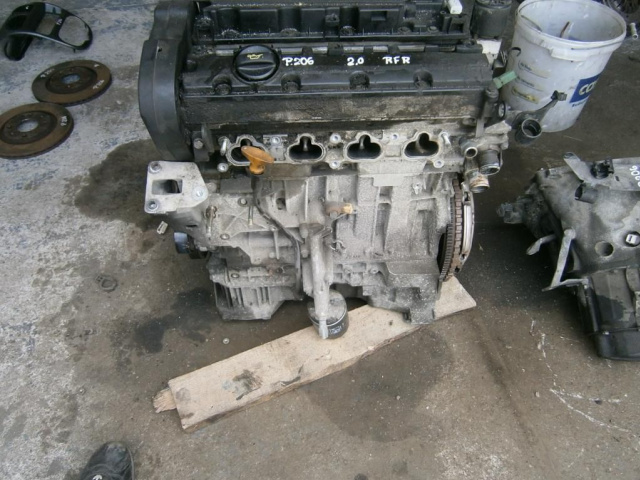 Двигатель 2.0 16V RFR Peugeot 206