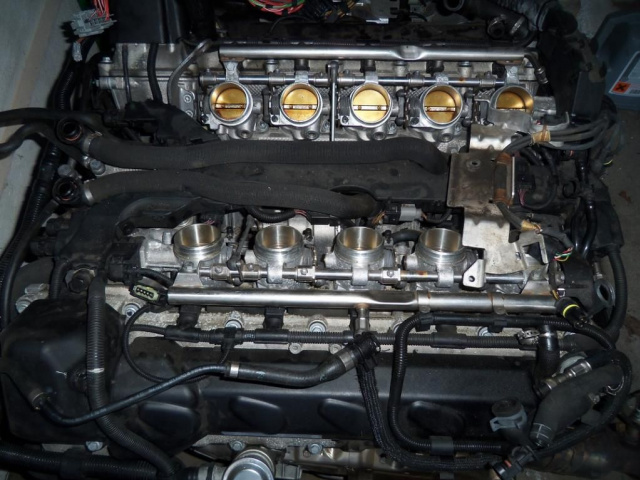 Двигатель в сборе BMW M5 M6 M-POWER E60 E61 E63 V10