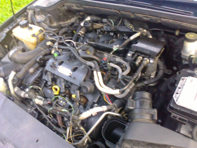 Двигатель 2.7 HDI V6 PEUGEOT 407 поврежденный в сборе