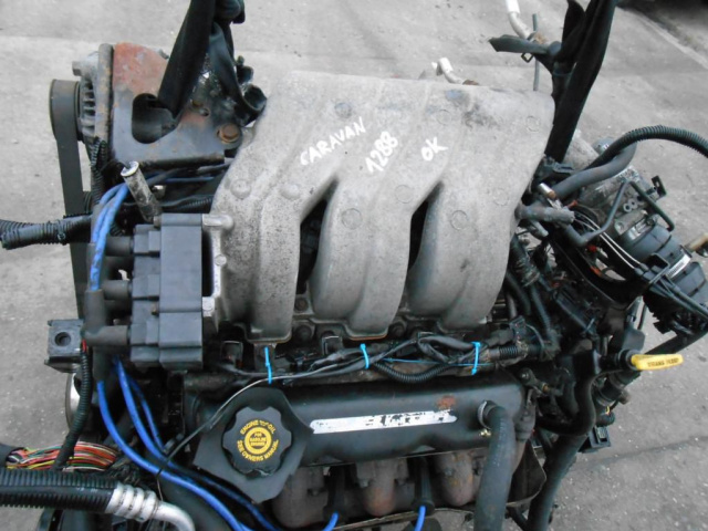 Двигатель CHRYSLER VOYAGER 3.3 бензин 97 год
