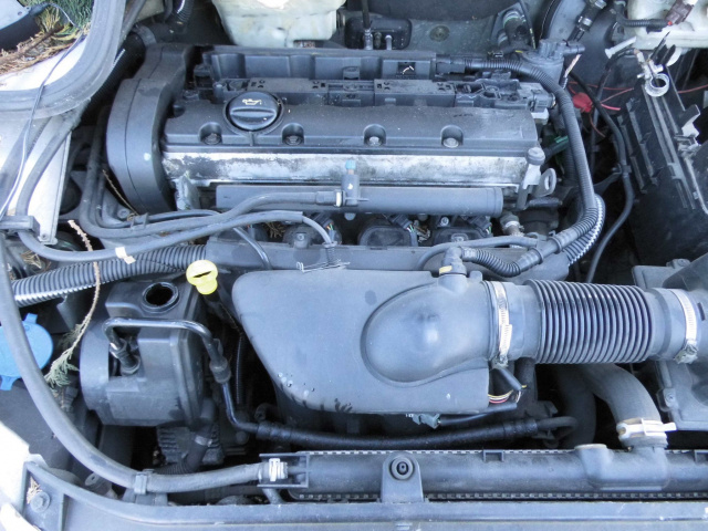 PEUGEOT 206 GTI двигатель в сборе 2.0 16V RFR