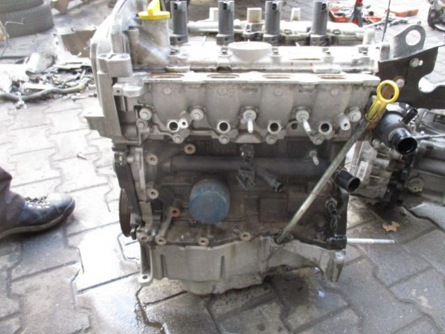 DACIA DUSTER 2010 1, 6 16V двигатель K4M A690 ORYGINAL