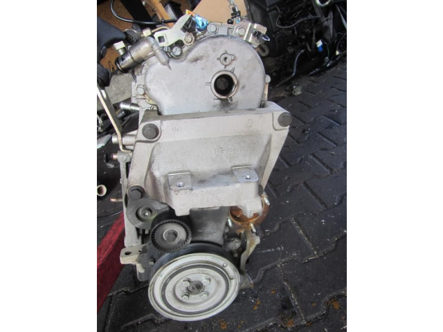 Двигатель форсунки насос - Opel Corsa C 1.3 CDTI Z13DT
