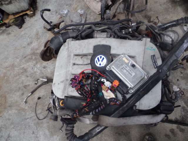 Двигатель VW Passat W8 4.0 BDN в сборе wiazka komp