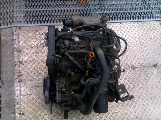 Двигатель VW CADDY GOLF PASSAT VENTO 1.9 D 1Y 1998г.