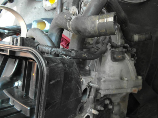 Двигатель коробка передач Peugeot 107 C1 Aygo 1.0