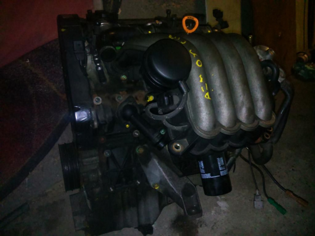Двигатель VW PASSAT B5 FL ПОСЛЕ РЕСТАЙЛА 2.0 8V AZM