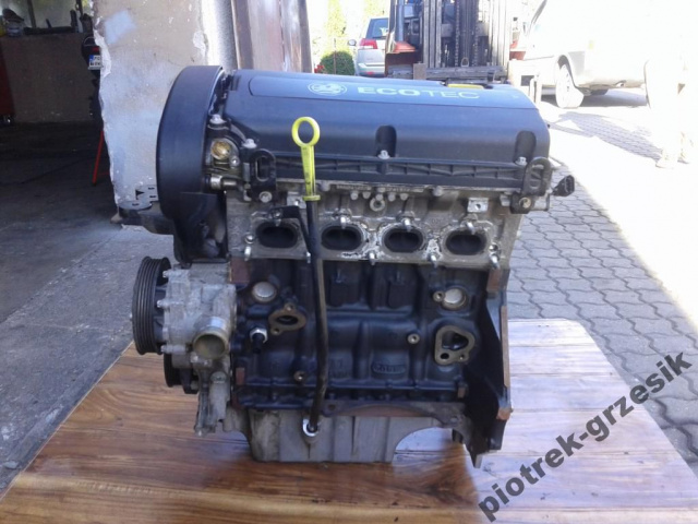 Двигатель OPEL VECTRA C SIGNUM 1.8 Z18XER XER