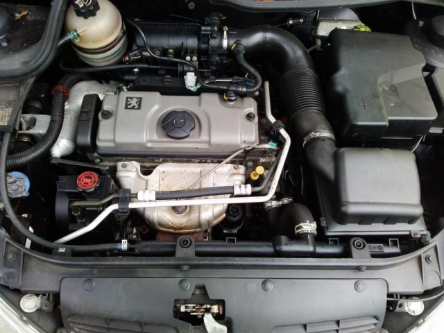 Двигатель Peugeot 206 1.4 8v 2003г. - 90tys km Отличное состояние
