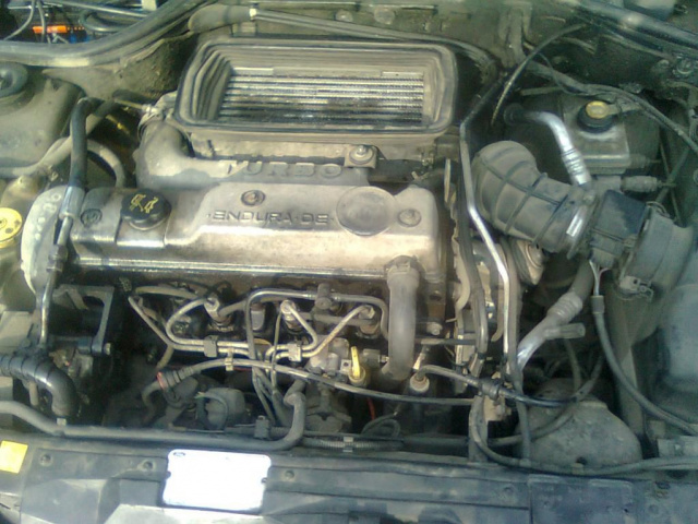 Ford Escort 1.8 TD 98г. - двигатель