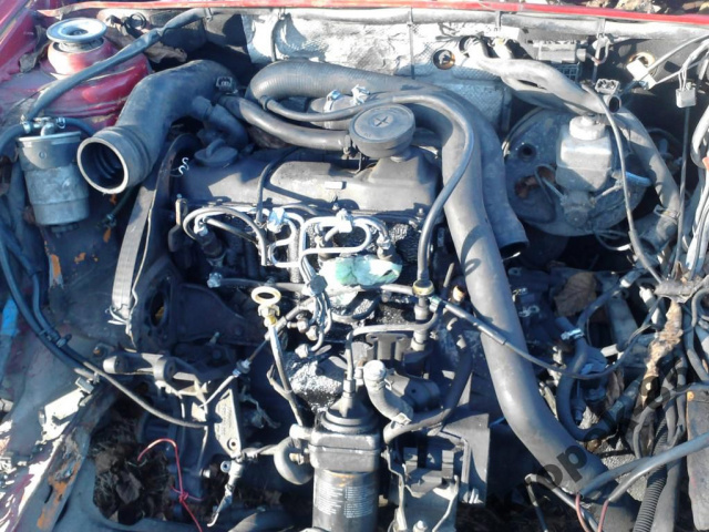 Двигатель VW PASSAT 1.6 TD 90R