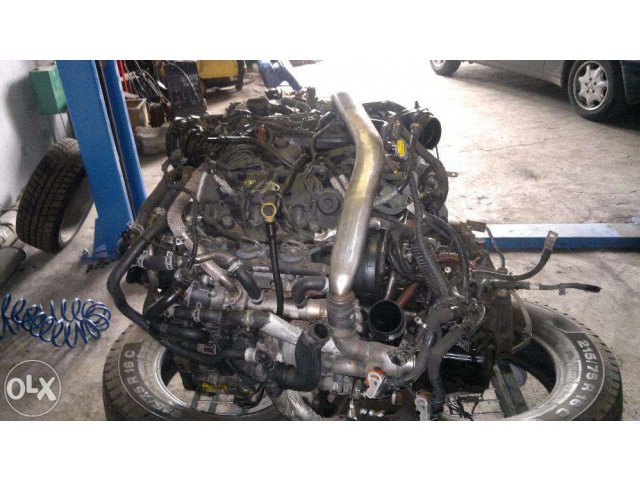 Двигатель Peugeot 607 407 2, 7 HDI поврежденный