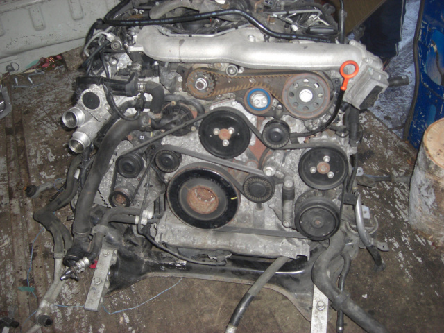 AUDI Q7 3.0TDI 2011-13 двигатель в сборе