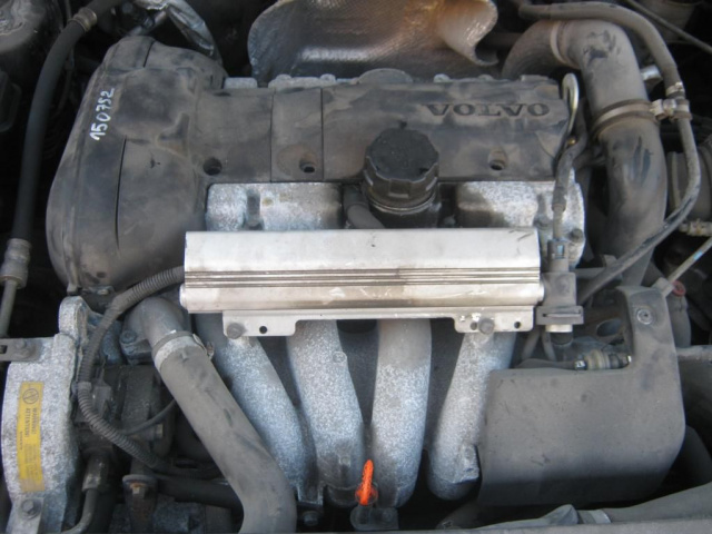 Двигатель VOLVO S40 V40 2, 0 T B4204T2 2000 R 165 KM