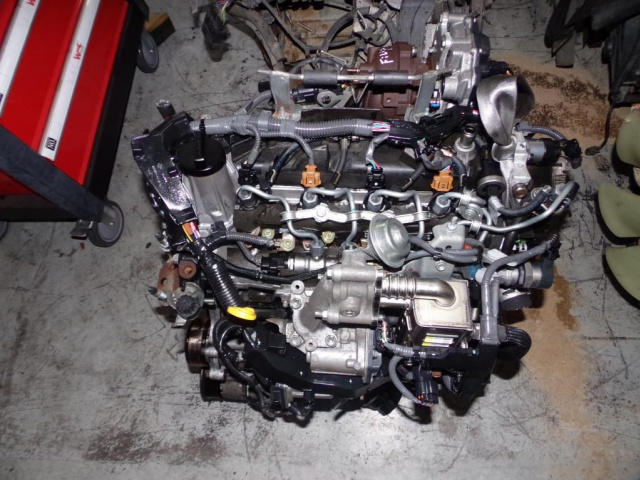 Двигатель в сборе Toyota Auris Yaris 1.4 D4D 2010г.