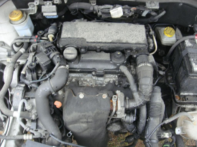 Двигатель Peugeot Bipper 1.4 HDI без навесного оборудования Citroen Nemo