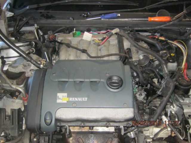 RENAULT LAGUNA 3.0 V6 двигатель в сборе 2000