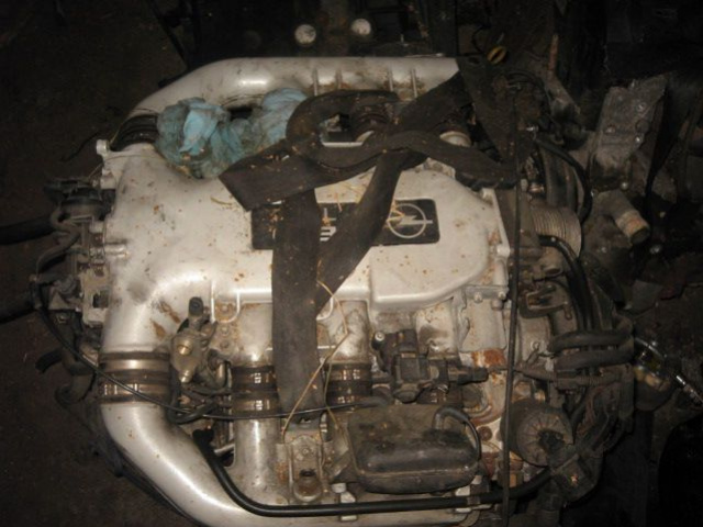 Двигатель Opel Vectra B 2, 5 V6