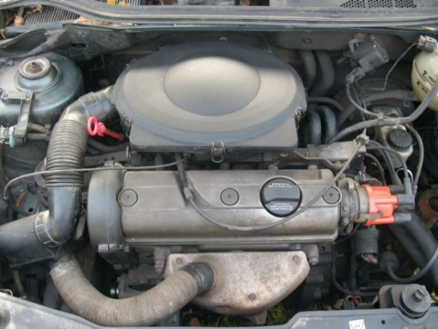 Двигатель VW Polo 94- 1, 3 8V 60 тыс. ADX
