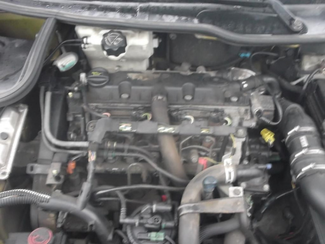 Peugeot 206 FL 307 двигатель 2.0 HDI форсунки i насос