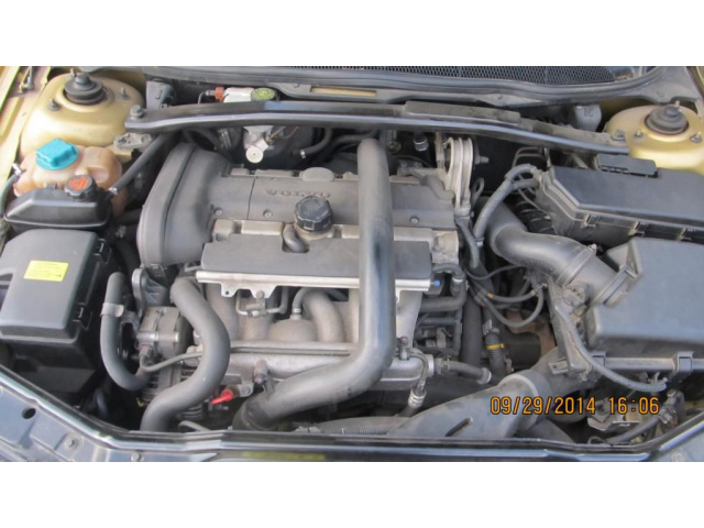 Двигатель голый VOLVO S60 V70 S80 S 60 2.0T 2003г.