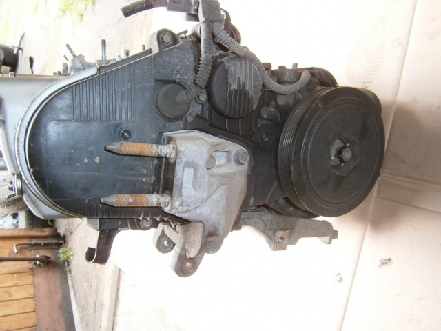 HONDA CIVIC VII двигатель 1, 4 D14Z6 WARSZAWA